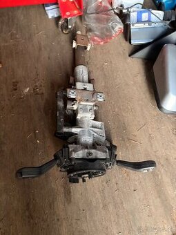 Spínacia skrinka, krúžok pod volantom s multifunkciou