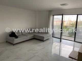 Predáme novostavbu 2-izbového bytu v centre Dubnice n/V