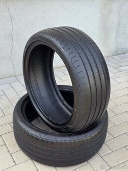 GoodYear Eagle F1 225/40 R19