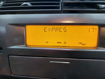 citroen c4 Hatchback rok 2008 display palubného pc