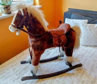 Hojdaci konik