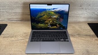Apple MacBook Air 13" Apple M2 8GB 256GB Space Gray