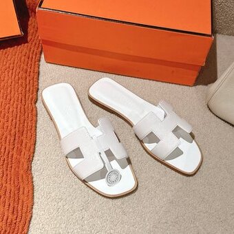 Prenádherné Hermes Oran veľk.36 TOP