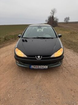 Peugeot 206 2.0 HDI. REZERVOVANÉ