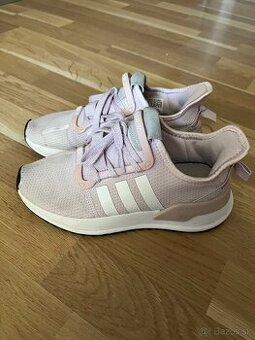Adidas U path Run