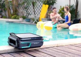 WYBOT F1 Robot na čistenie povrchu bazéna na solárny pohon