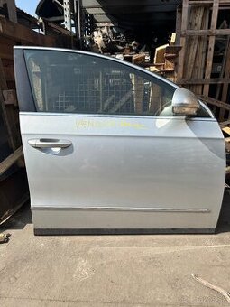 DVERE PRAVE PREDNE VW PASSAT B6