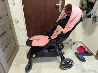 Športový kočík Petite&Mars Royal 2