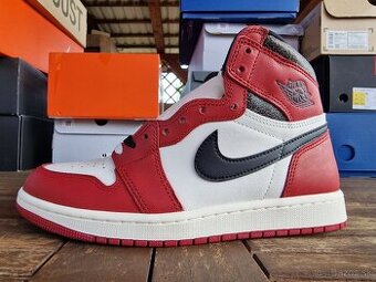 Nike Air Jordan 1 High Chicago Lost And Found