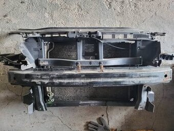 Volkswagen passat b6 stena chladicov celo