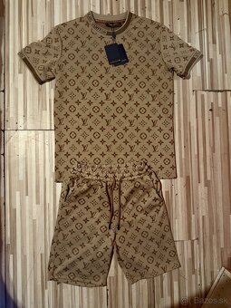 Louis Vuitton Set