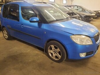Rozpredam Skoda Roomster 1,4tdi farba modra 9471