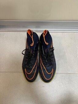 Halovky Nike Hypervenom X 45,5
