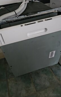 Umyvacka riadu vstavana A +++