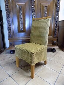 Ratanové stoličky s masívnou konštrukciou 4 kusy