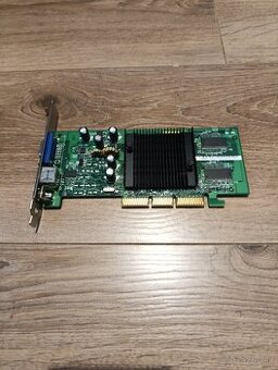 Asus V9520 MAGIC (FX 5200) - 1