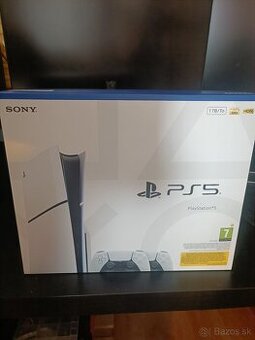 Playstation 5 slim 1 TB, dva ovládače, hra, záruka.