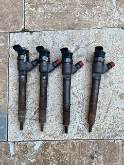 Vstrekovace opel vivaro renault trafic