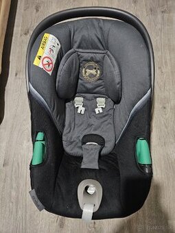 autosedačka Cybex Aton S2 i-Size Granite black so základňou