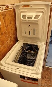 Práčka Whirlpool