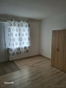 1, 5 izbový byt v rodinnom dome blízko Prešova
