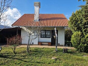 Záhrada s murovanou chatkou Mokráň Záhon - Ružinov