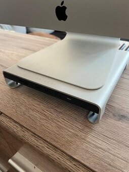 Satechi hub pod iMac alebo monitor
