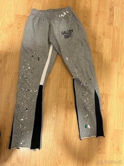 Gallery dept flared sweatpants (tepláky)