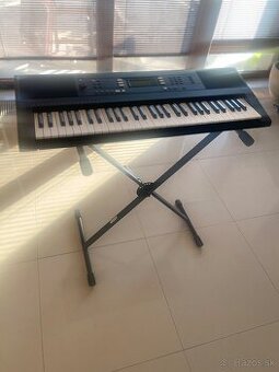 Predám Yamaha keyboard PSR-E343 SET 3 + nastaviteľný stojan
