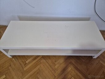 Stolik pod TV