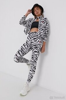 KRÁSNY KOMPLET LEGÍN A MIKINY značky PUMA, PC 130 EUR