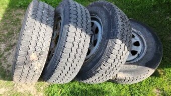 Predám oceľové disky s pneu 205/75R16C