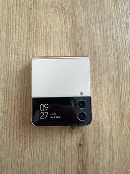 Samsung galaxy z flip 4 na ND