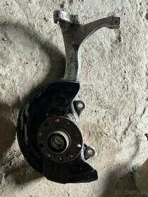 Audi A6 C5,A4 B6/B7 Otoč ľavá strana 4B3 407 241H