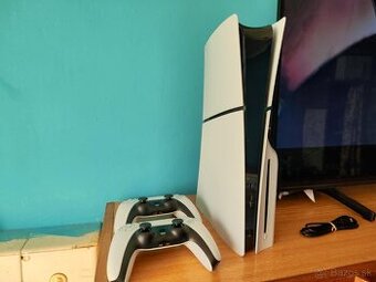 Predám PS5 slim