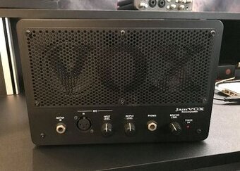 Jam Vox,looper,multiefekt,gitarový monitor,interface