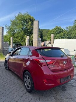 Predam Hyundai I30