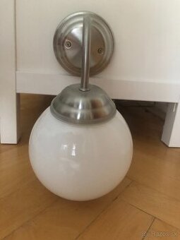 Nástenná lampa Ikea