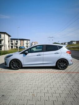 Predám Ford Fiesta Eco Boost ST-3 Performance pack - 2019