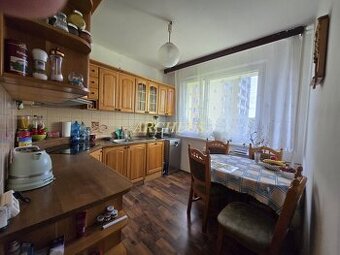 3 IZBOVÝ BYT S LODŽIOU, 72 M2, HANOJSKÁ UL, KOŠICE