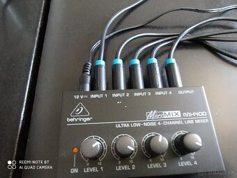 Micro mix Behringer MK-400 + 4 káble Vention