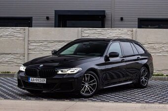 BMW 520d Touring / M Paket / HK Audio / TOP STAV / PANORÁMA