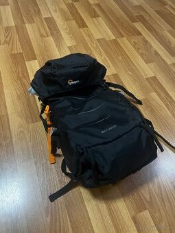Batoh Lowepro photo sport 300 AW II