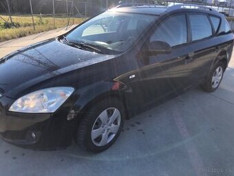 Kia ceed combi