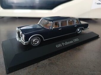 1:43 Mercedes Benz