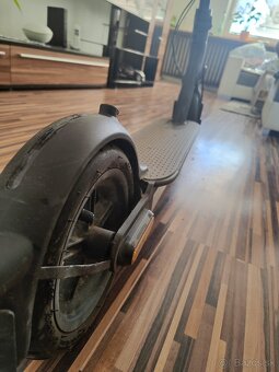Xiaomi Electric Scooter Essential - skvelý stav, len 100 km