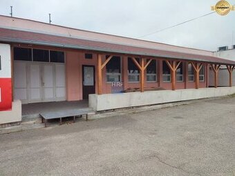 Viacúčelový objekt v centre obce Vrádište