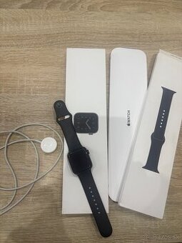 Apple watch se 40mm black