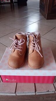 Dievčenské jesenné topánočky