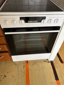 Mora kombinovany sporak c818aw